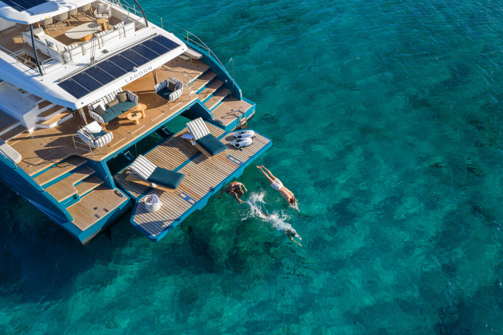 LAGOON EIGHTY2 zadní terasa